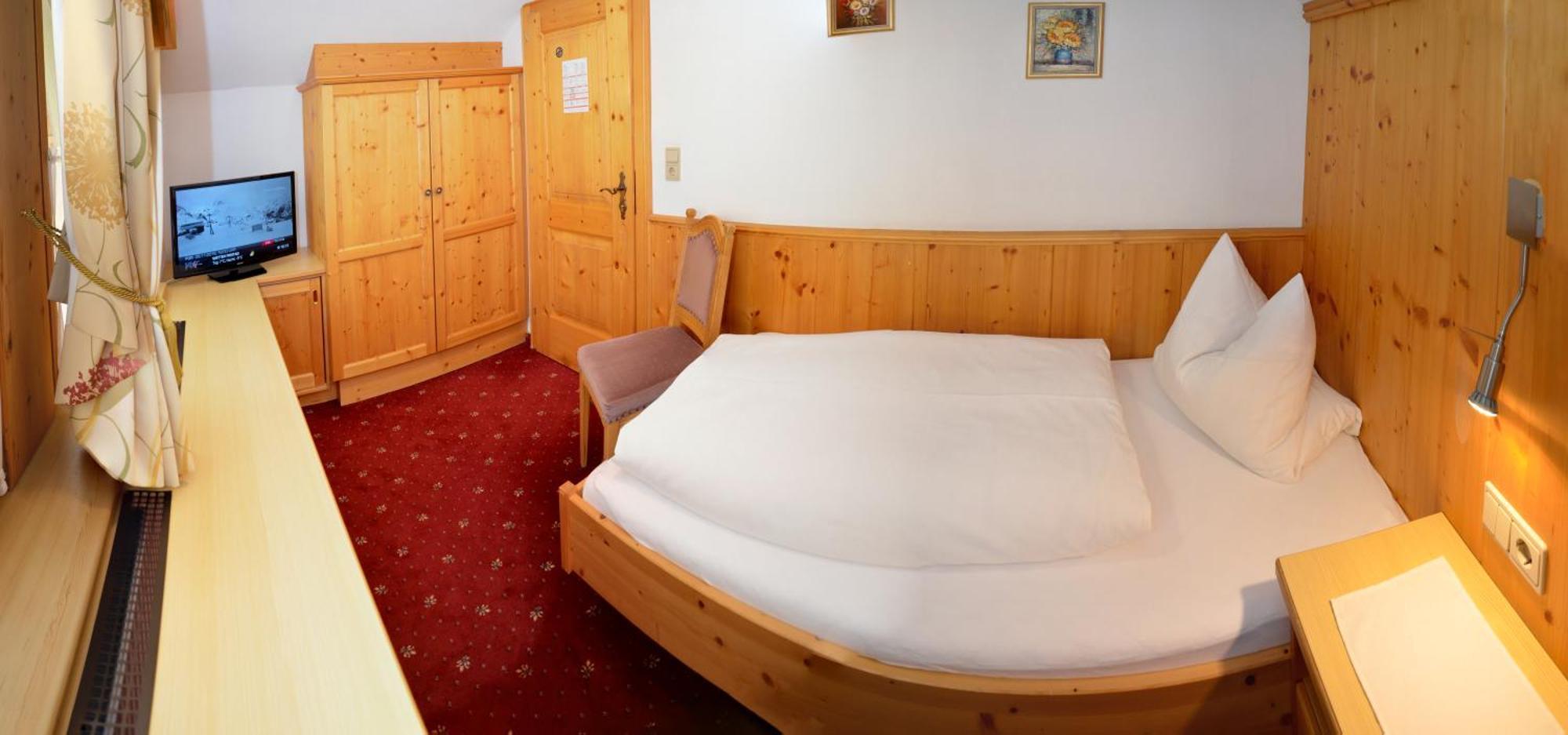 Hotel Garni Alpenblick Ischgl Exterior photo